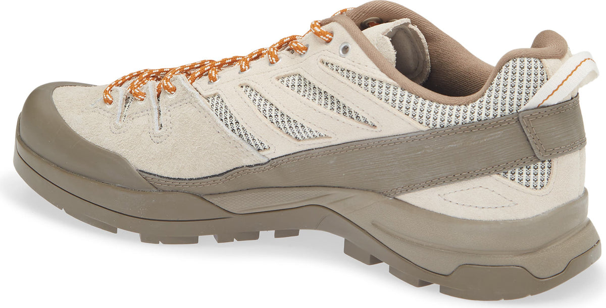 Gender Inclusive X-Alp Woven Low Top Sneaker