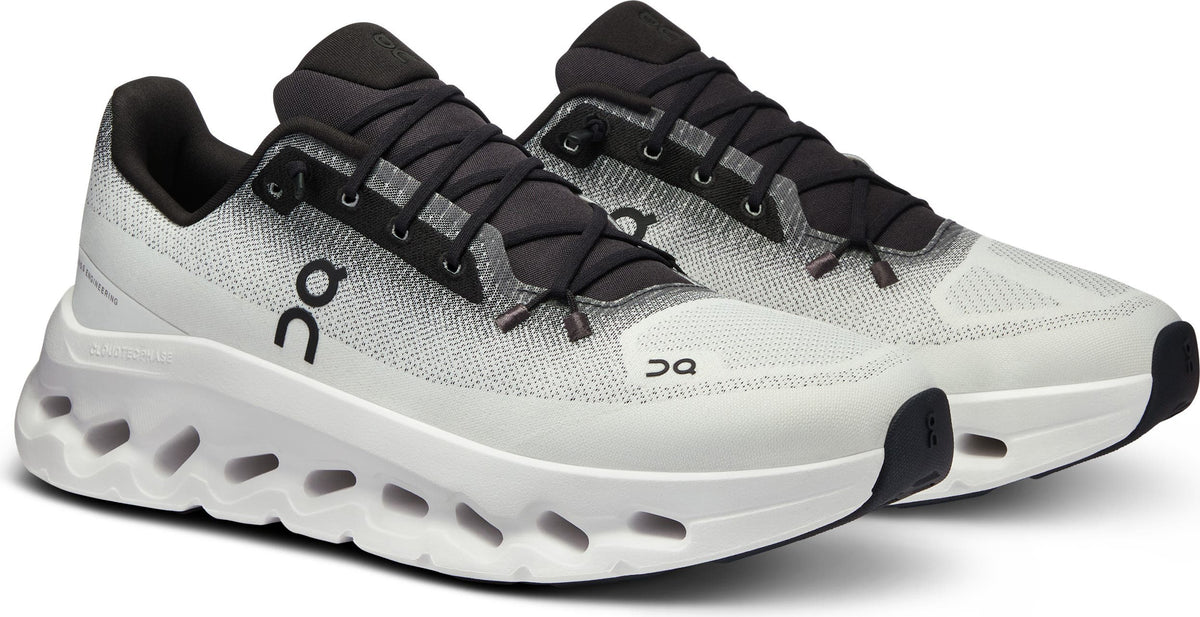 Cloudtilt Athletic Sneaker