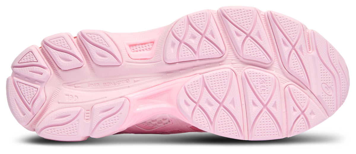 ASICS® GEL-Cumulus 16 - Women's - Pink Salt/Cotton Candy