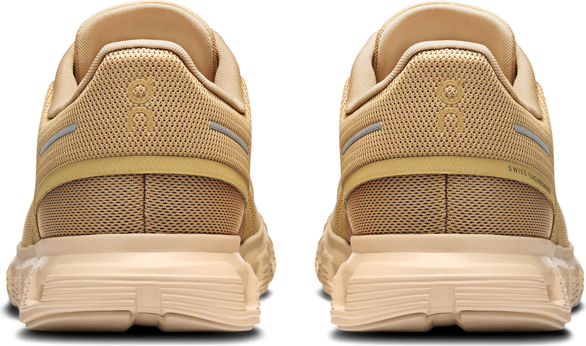 Cloud 6 Sneaker