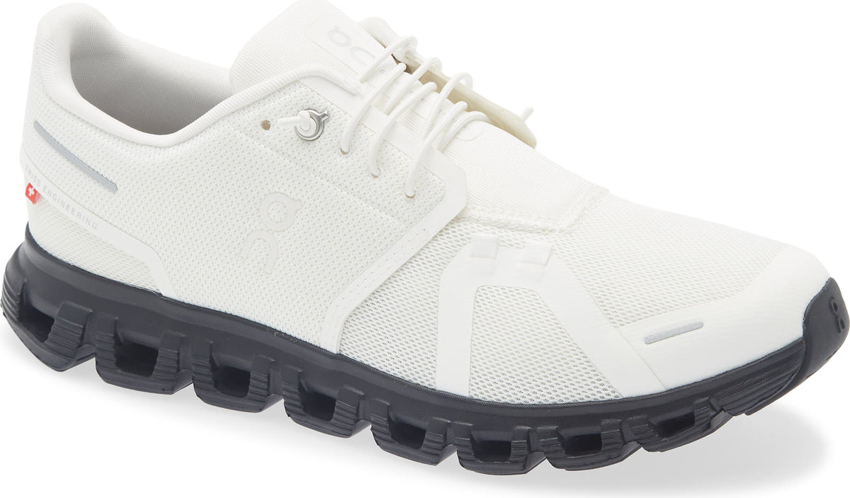 Cloud 6 Sneaker