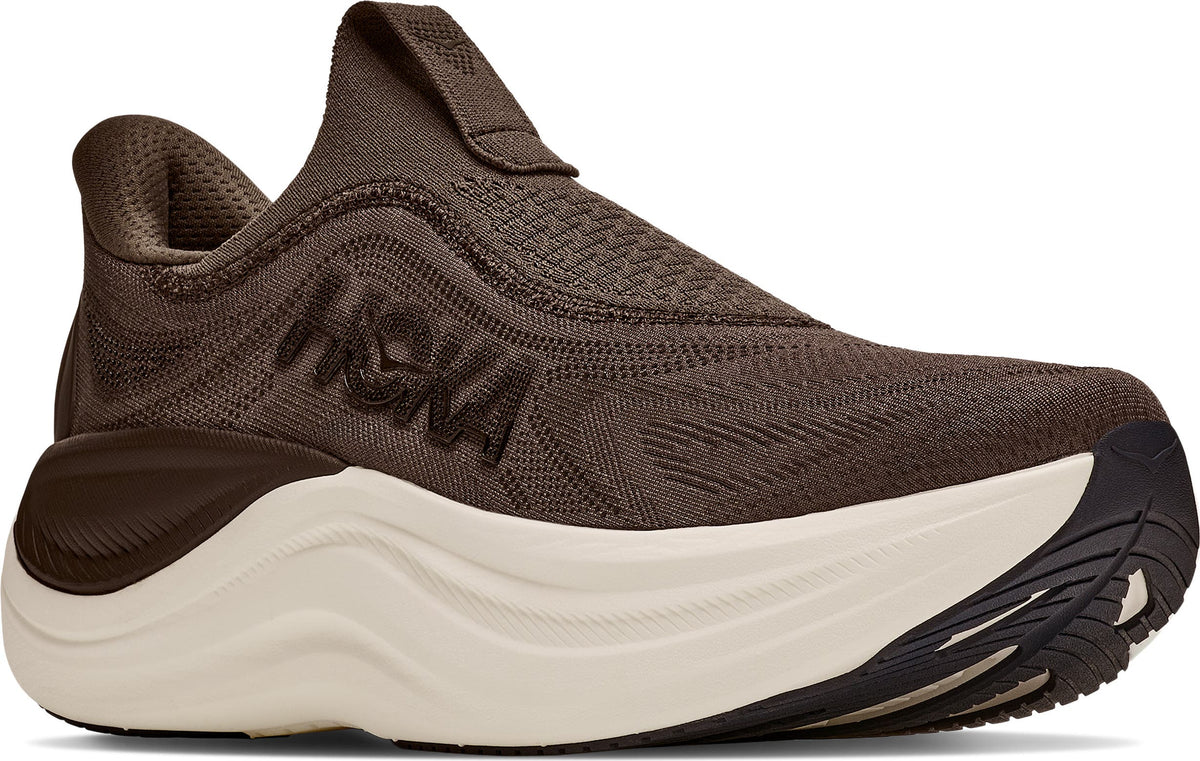 Skyward Laceless Recovery Sneaker