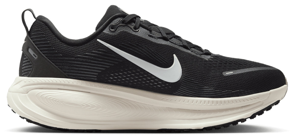 Nike Vomero 18 Wide - Men's - Black/Summit White/Coconut Milk