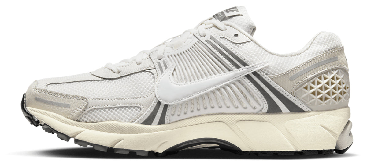 Nike Vomero 5 - Men's - Grey/Grey/Beige
