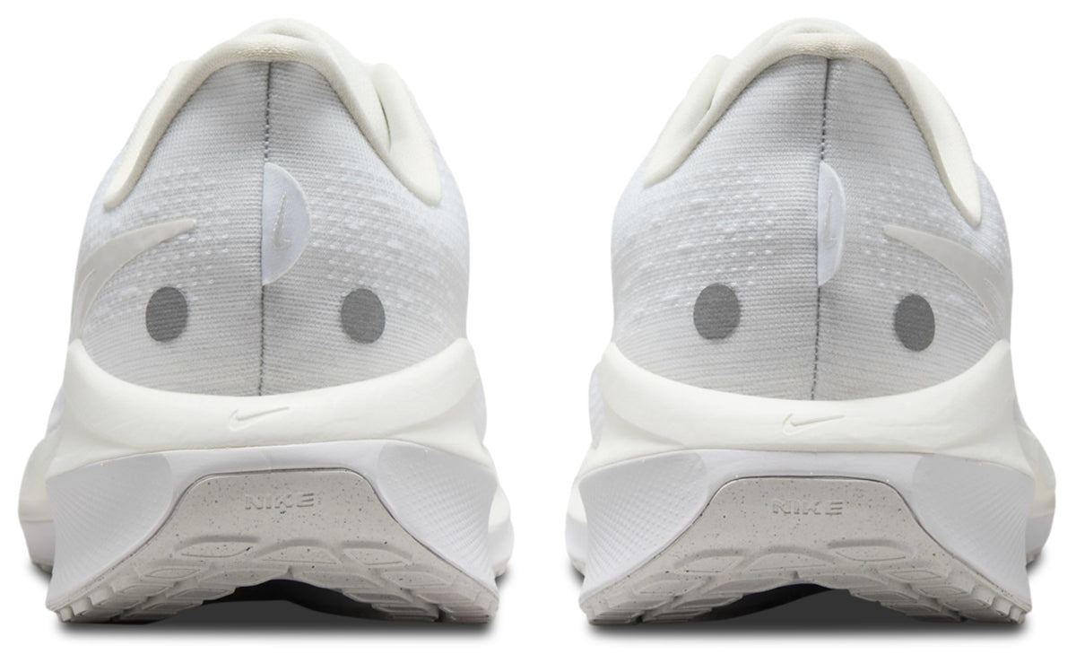 Nike Vomero 17 - Men's - White/Platinum Tint/Summit White