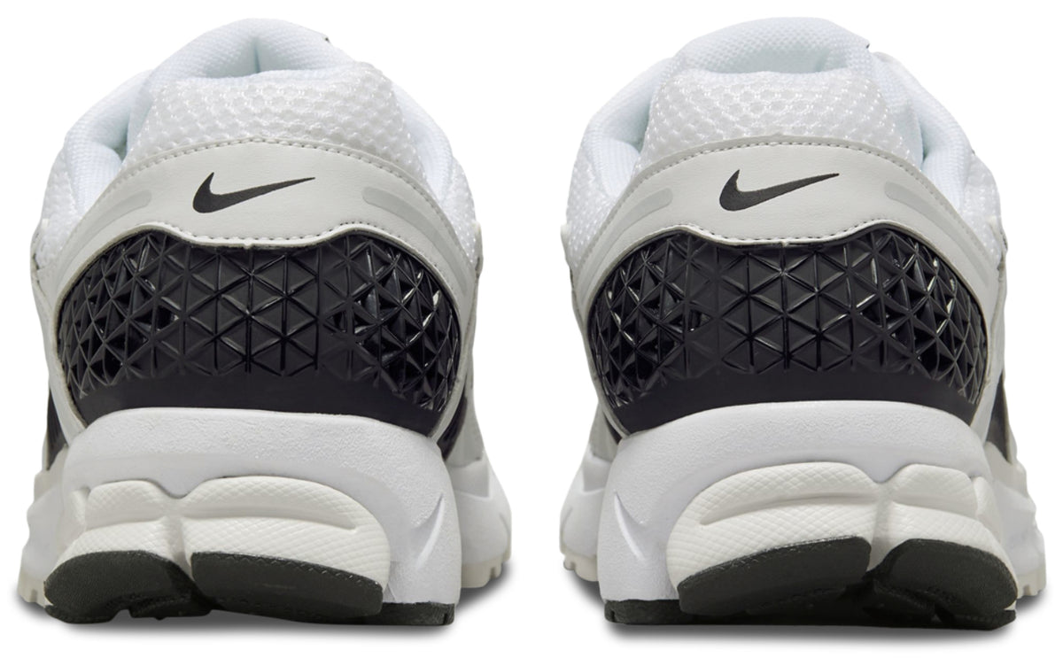 Nike Vomero 5 - Men's - Black/White/Platinum Tint