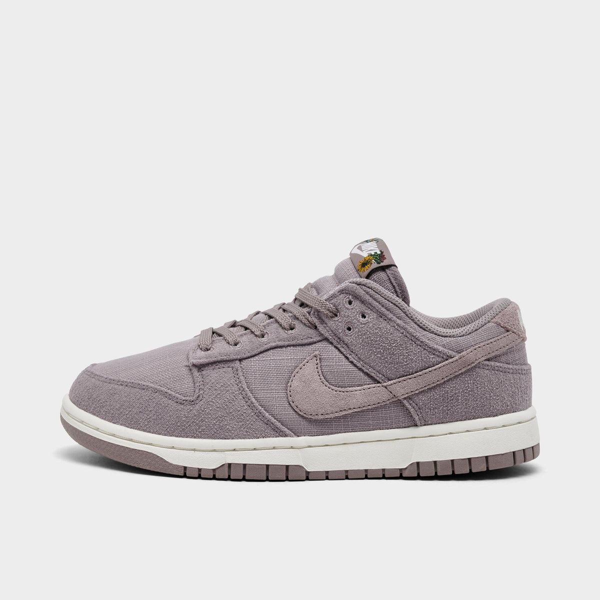 Women's Nike Dunk Low SE Casual Shoes - Light Violet Ore/Sail/Metallic Gold/Healing Jade/University Gold/Rust Factor