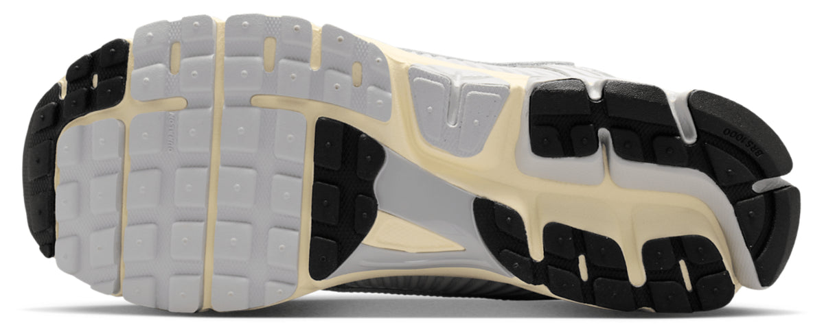 Nike Zoom Vomero 5 - Men's - Grey Fog/Chrome/Metallic Silver