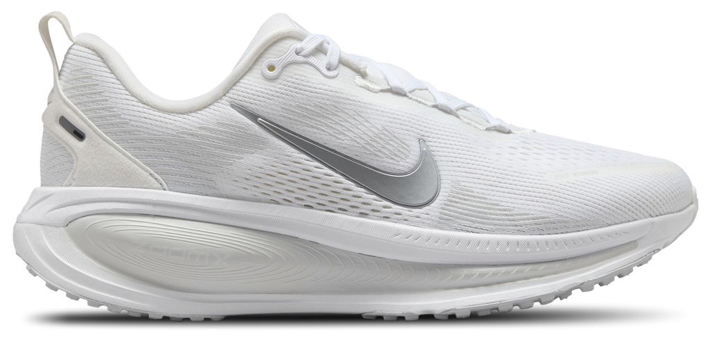 Nike Vomero 18 - Women's - White/Metallic Silver