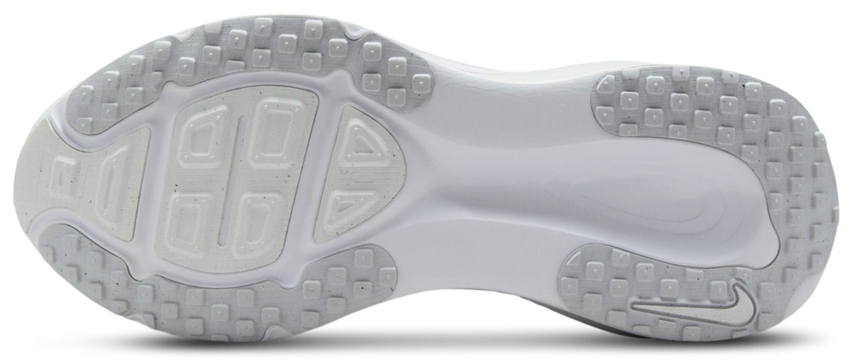 Nike Vomero 18 - Women's - White/Metallic Silver