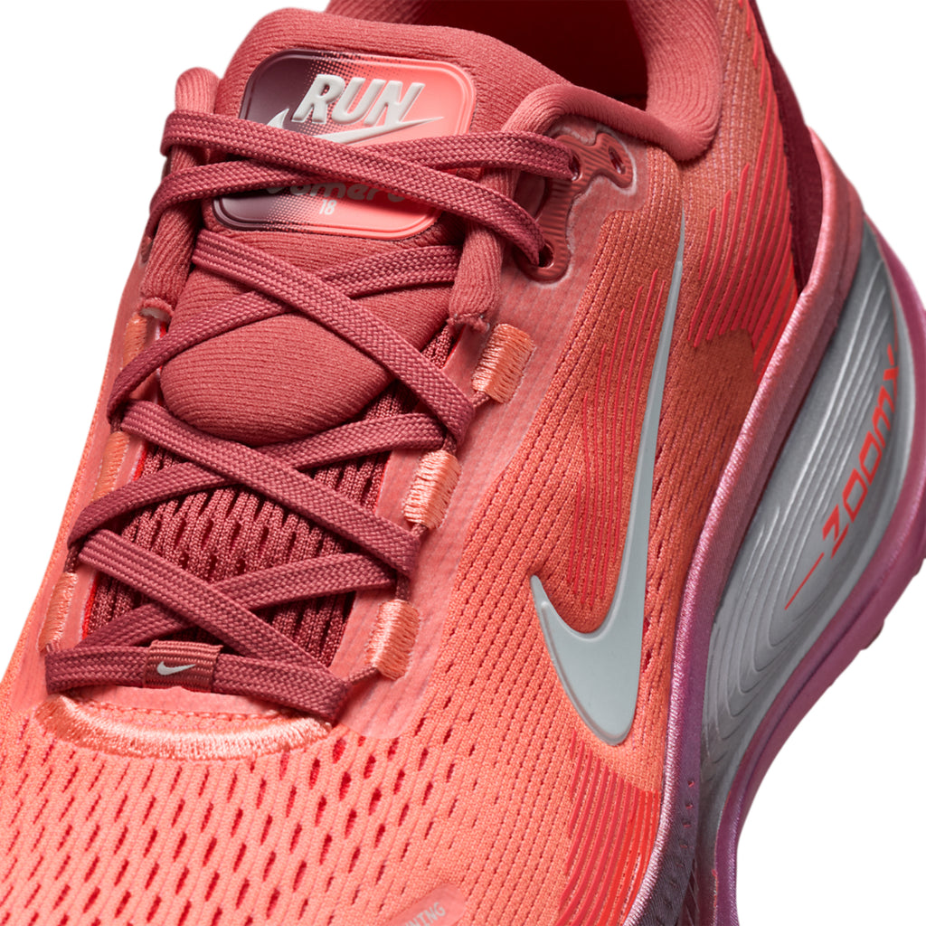 Nike Vomero 18 - Women's - Lt Redwood/Barely Green/Brt Crimson