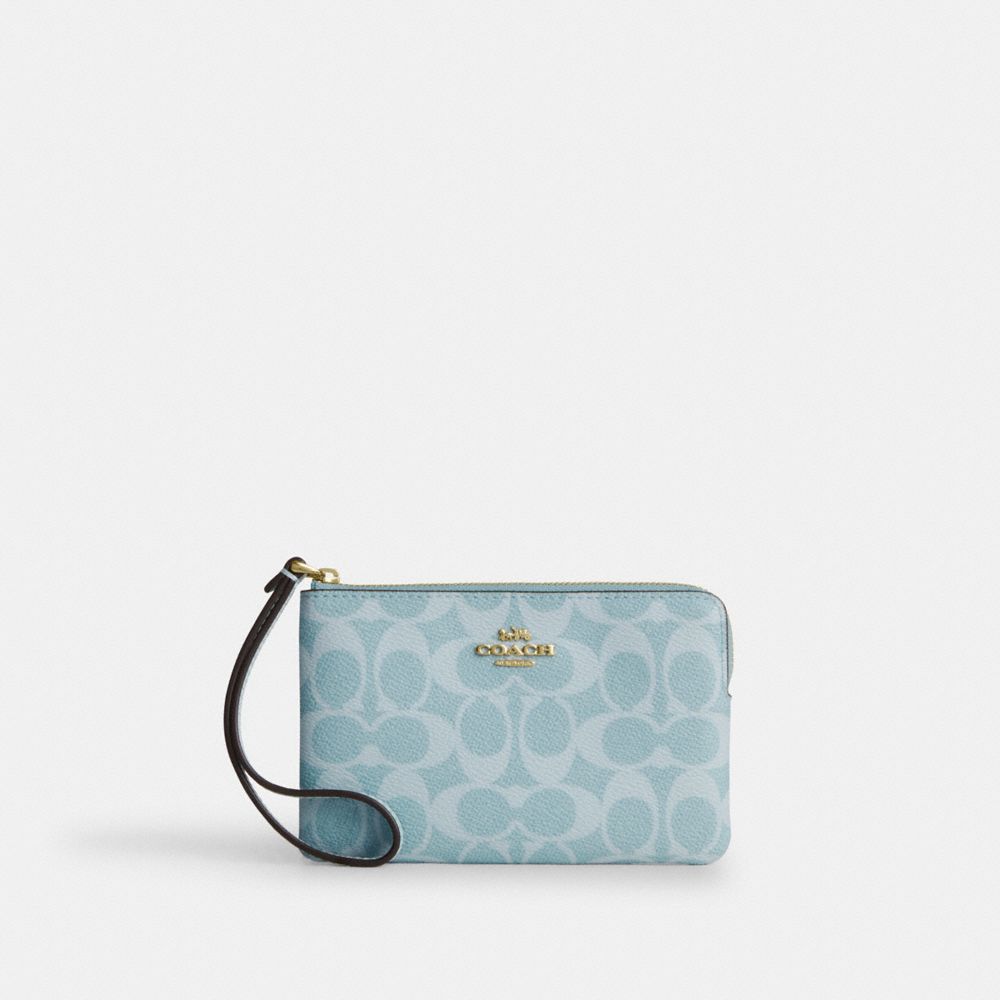 Corner Zip Wristlet